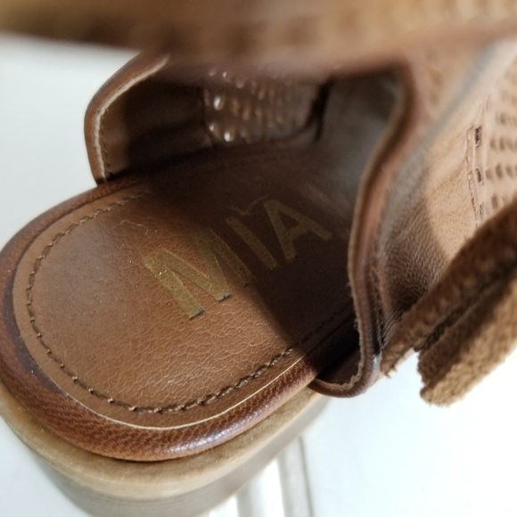 Mia Ankle Brown Booties Perforated Tassel Tie Open Toe Boot Shoes Girls Size 13 - Picture 9 of 14